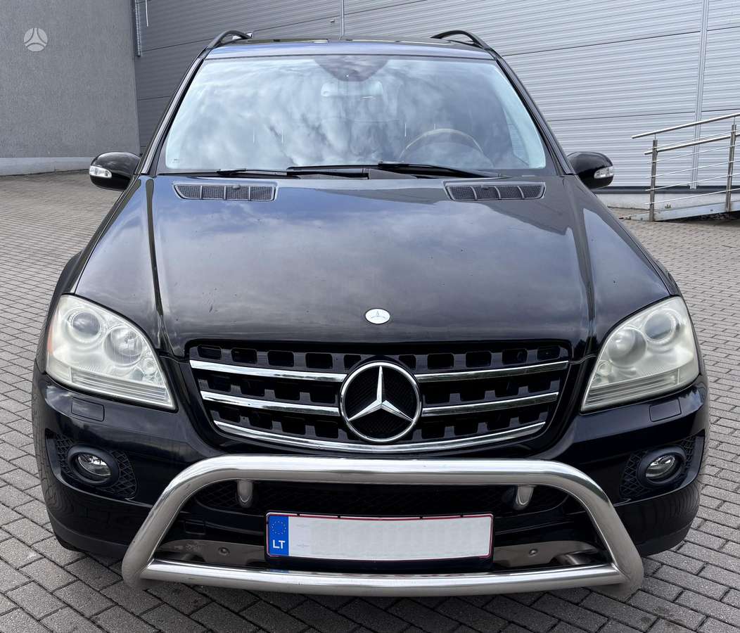 Mercedes-Benz ML500, 2006