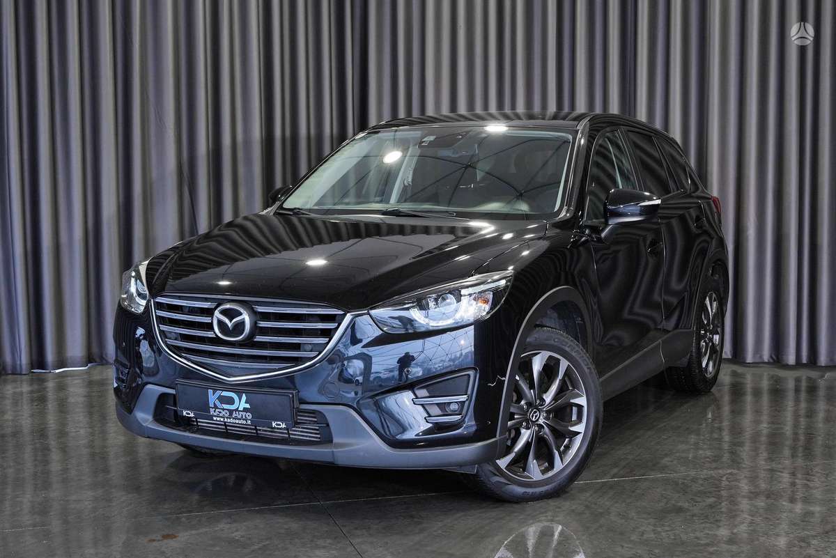 Mazda CX-5, 2.2 l., off-road / crossover