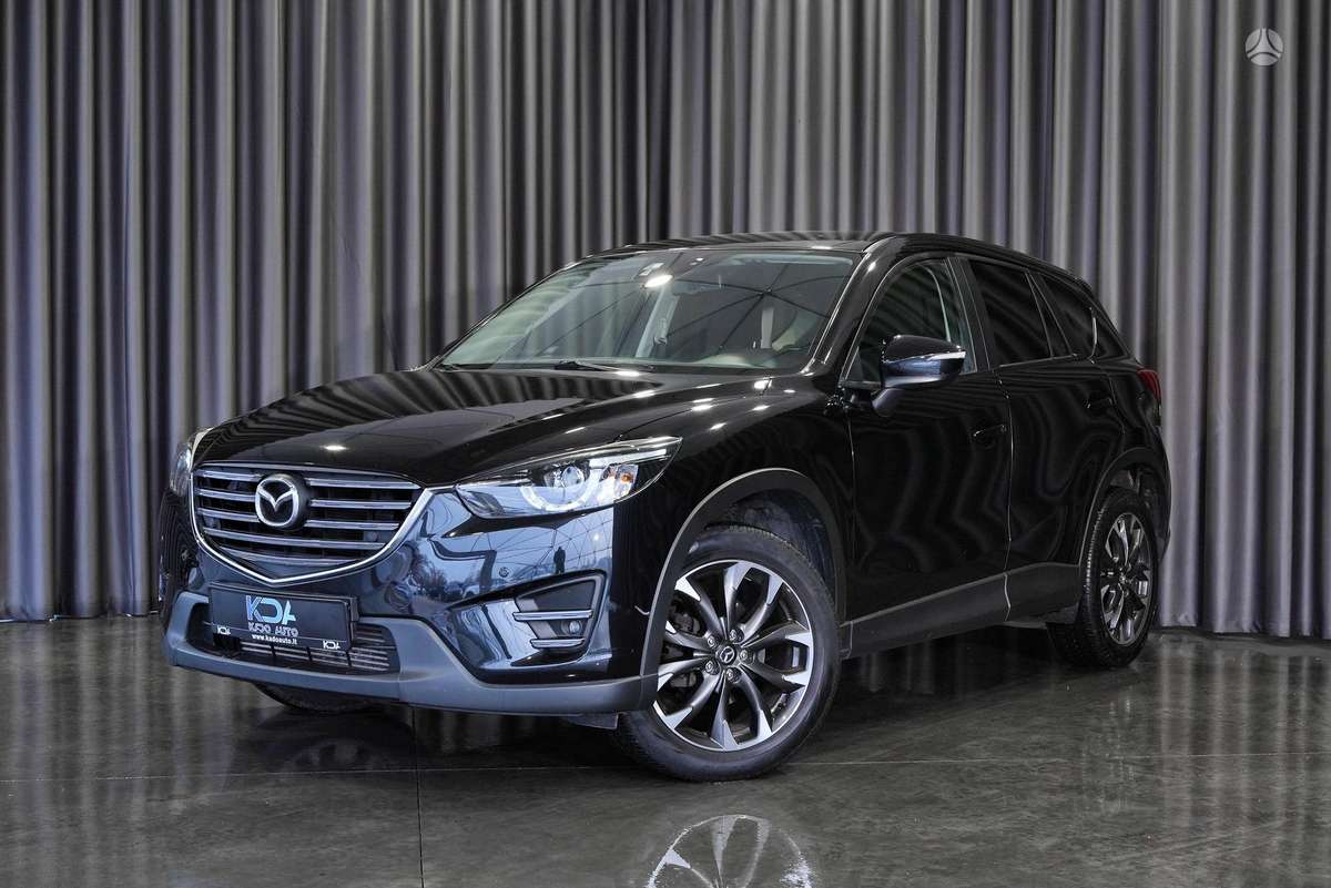 Mazda CX-5, 2.2 l., off-road / crossover