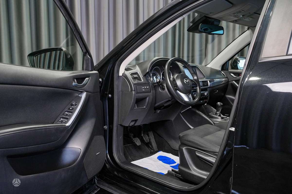 Mazda CX-5, 2.2 l., Внедорожник / Кроссовер