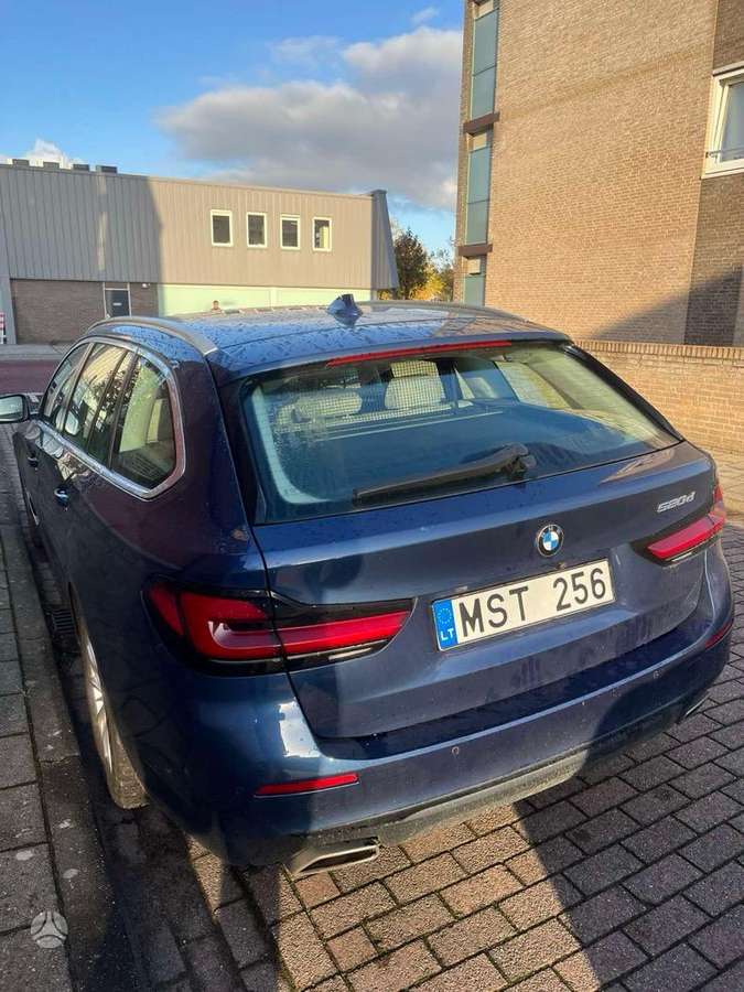 BMW 520, 2.0 l., Универсал