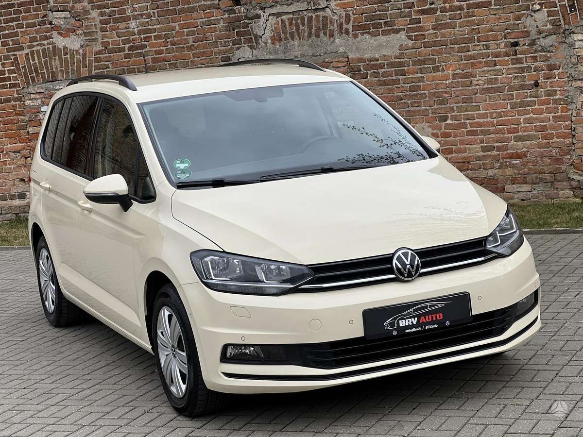 Volkswagen Touran - 4