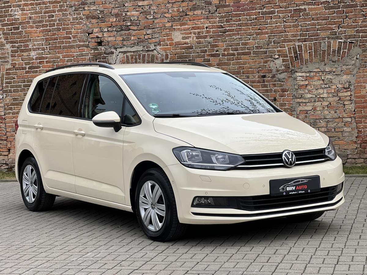 Volkswagen Touran - 5