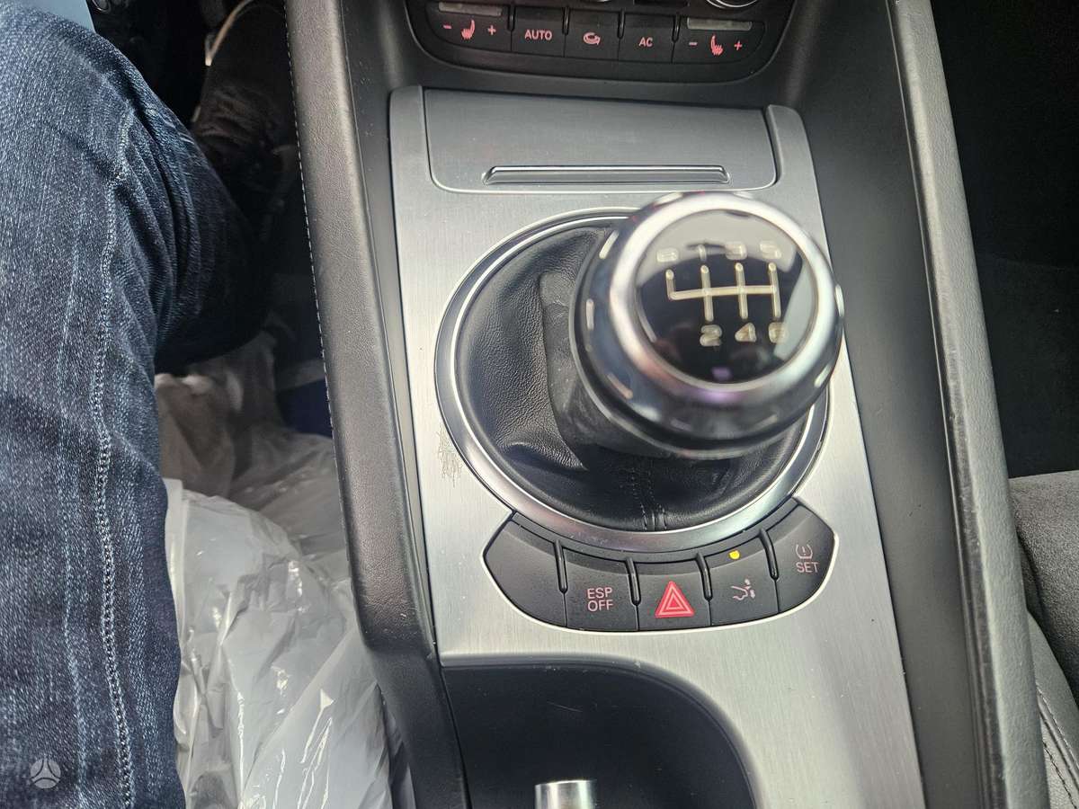 Audi TT, 2.0 l., hatchback