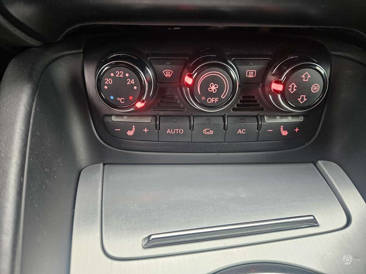 Audi TT, 2.0 l., Хэтчбек