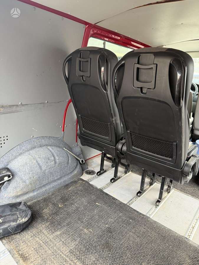 Volkswagen Transporter - 8