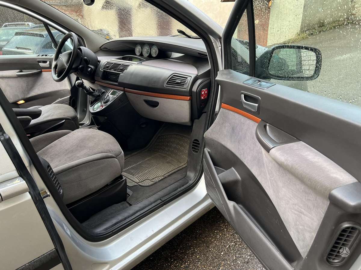 Citroen C8, 2.2 l., Минивэн