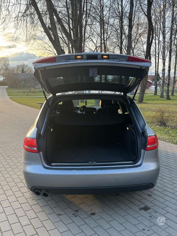 Audi A4, 2.0 l., Универсал