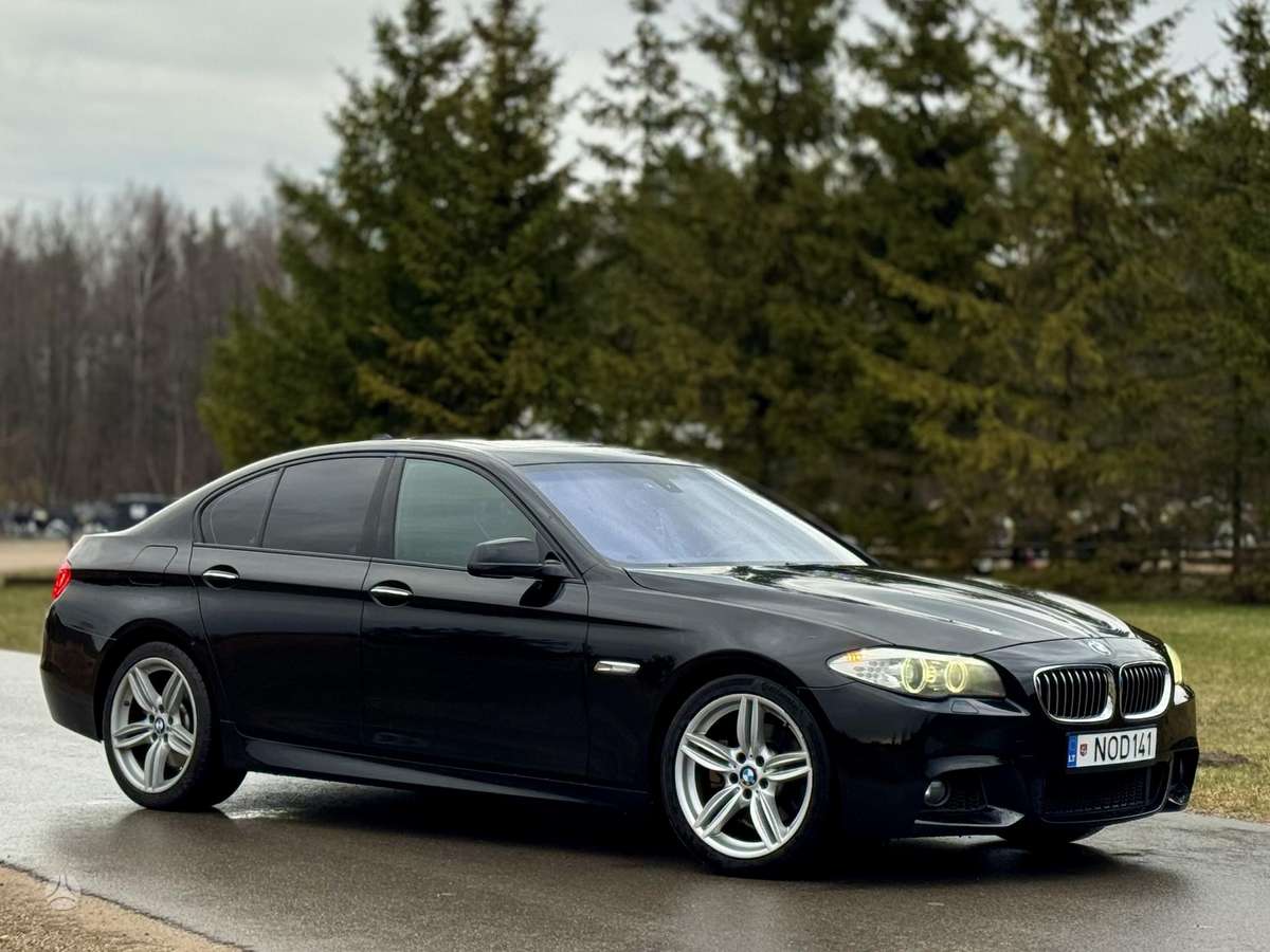 BMW 528, 2.0 l., Седан