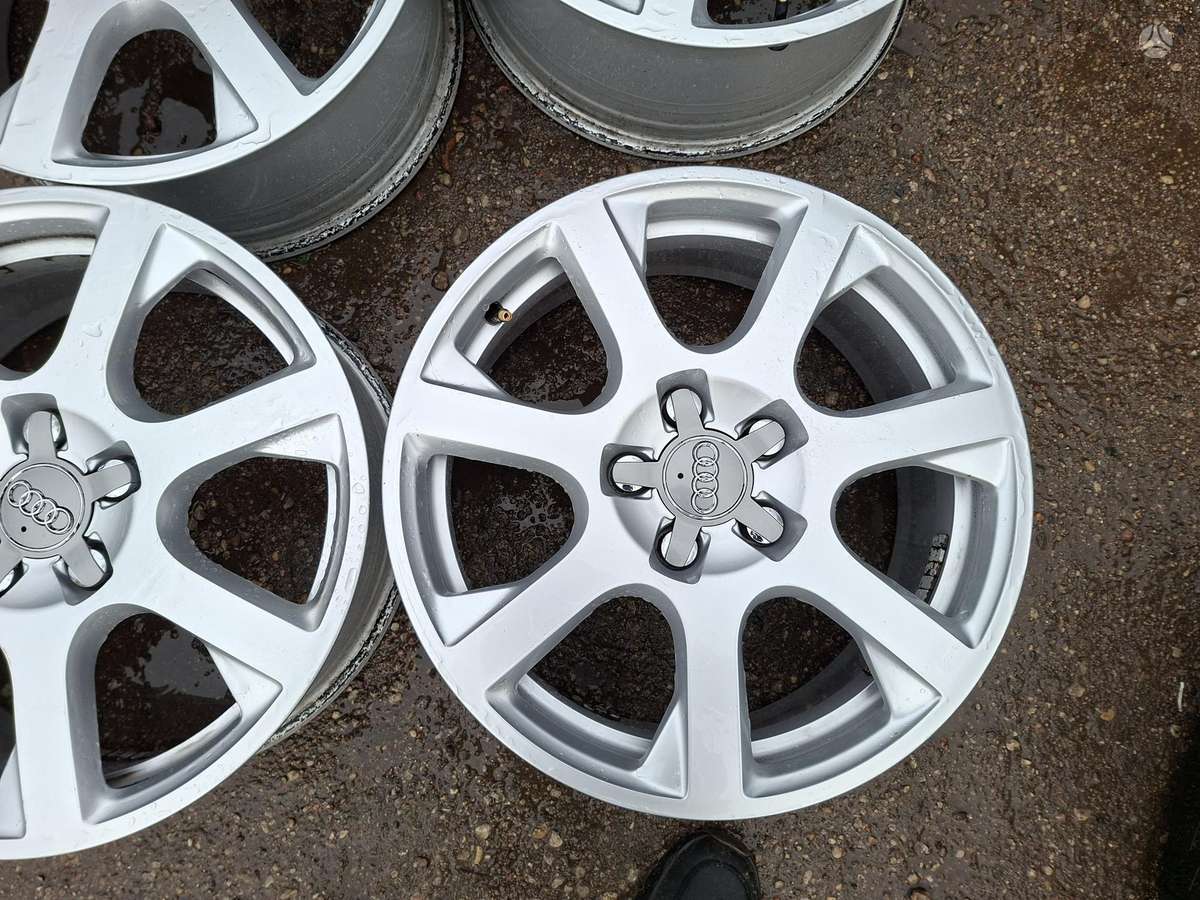 Audi ET37, light alloy, R17