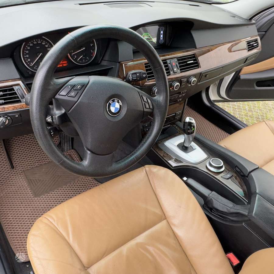 BMW 535, 3.0 l., Седан