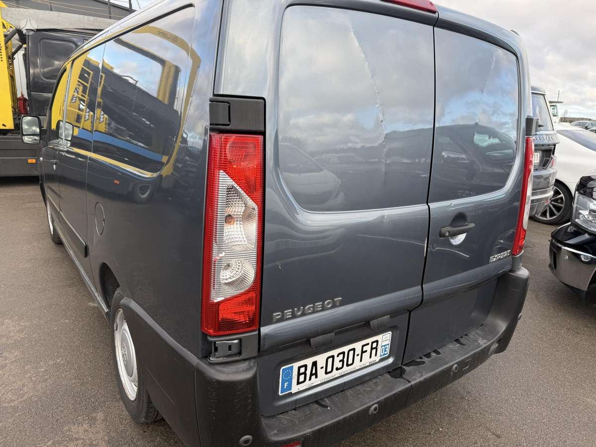 Peugeot Expert, autokatafalkai