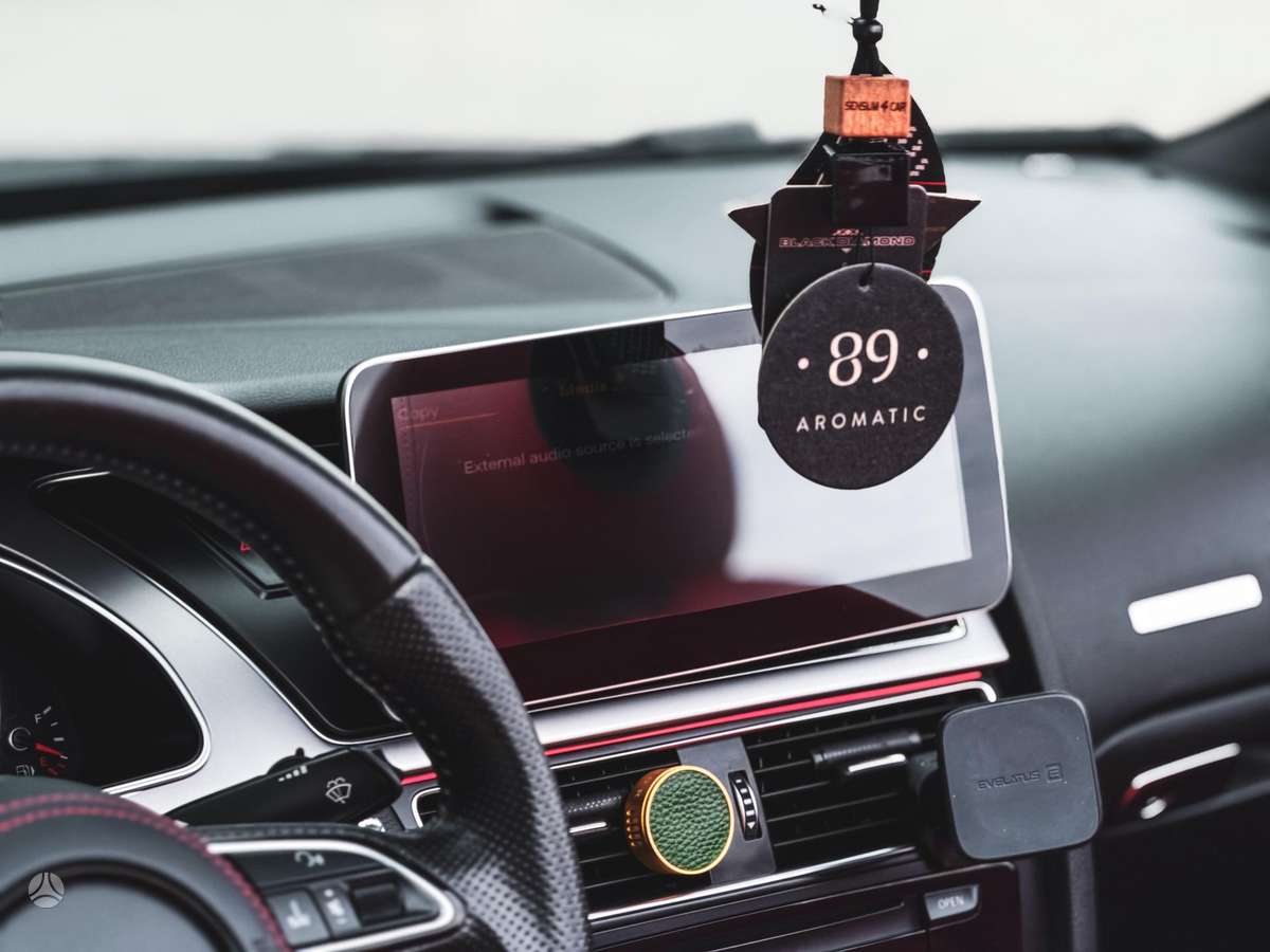 Audi A5, 2.0 l., convertible