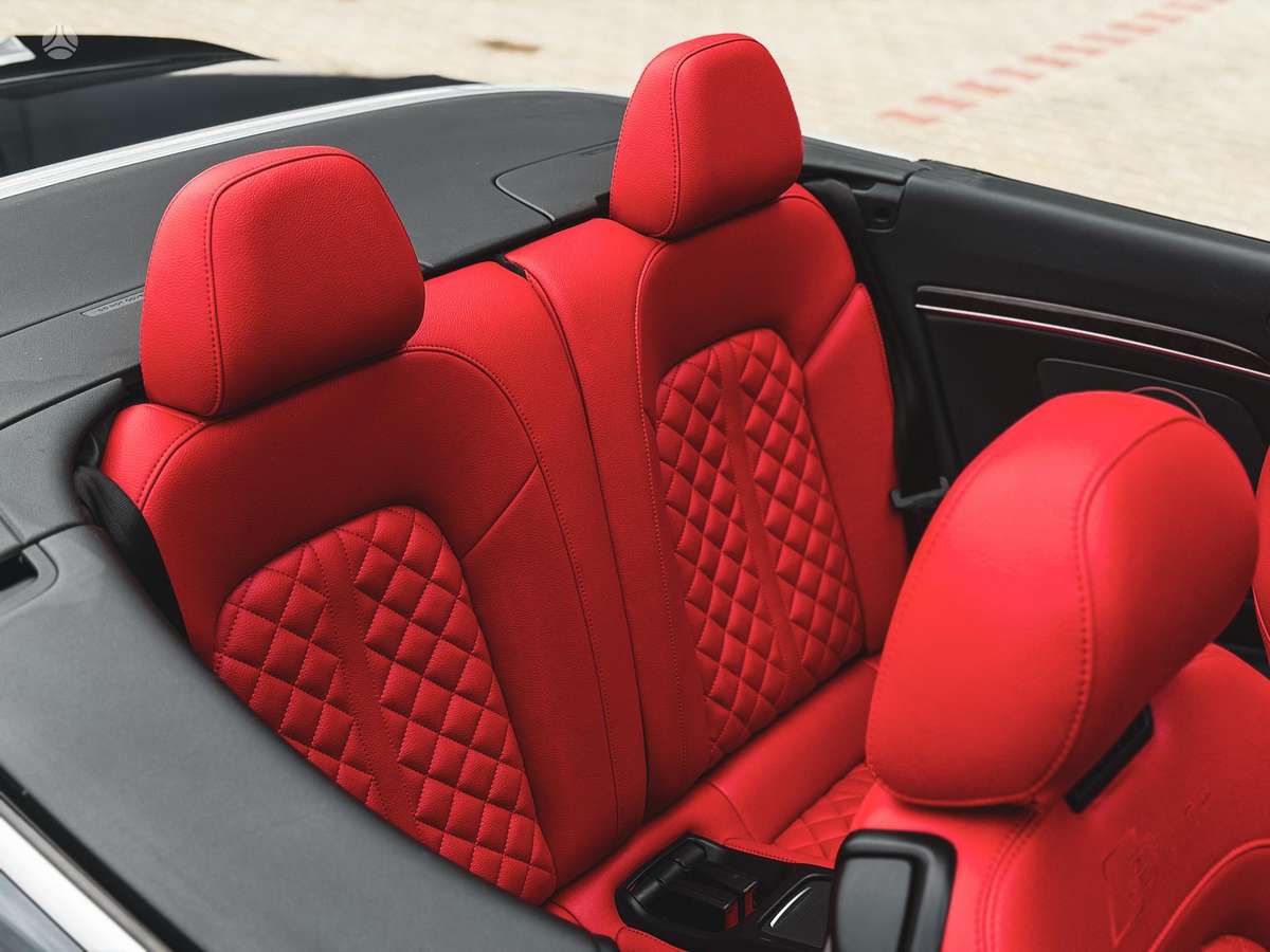 Audi A5, 2.0 l., convertible