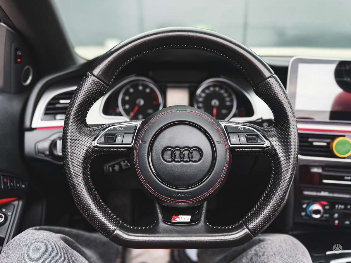 Audi A5, 2.0 l., convertible
