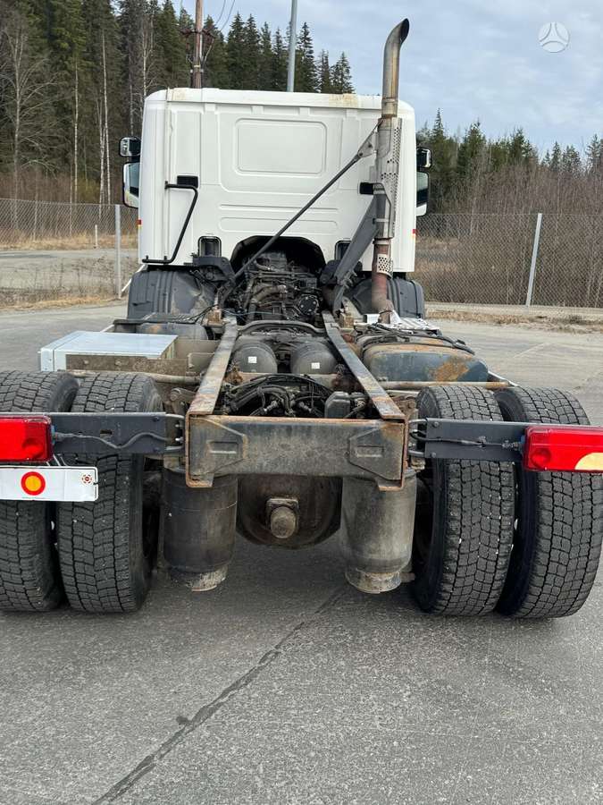 Scania ‏p320, шасси
