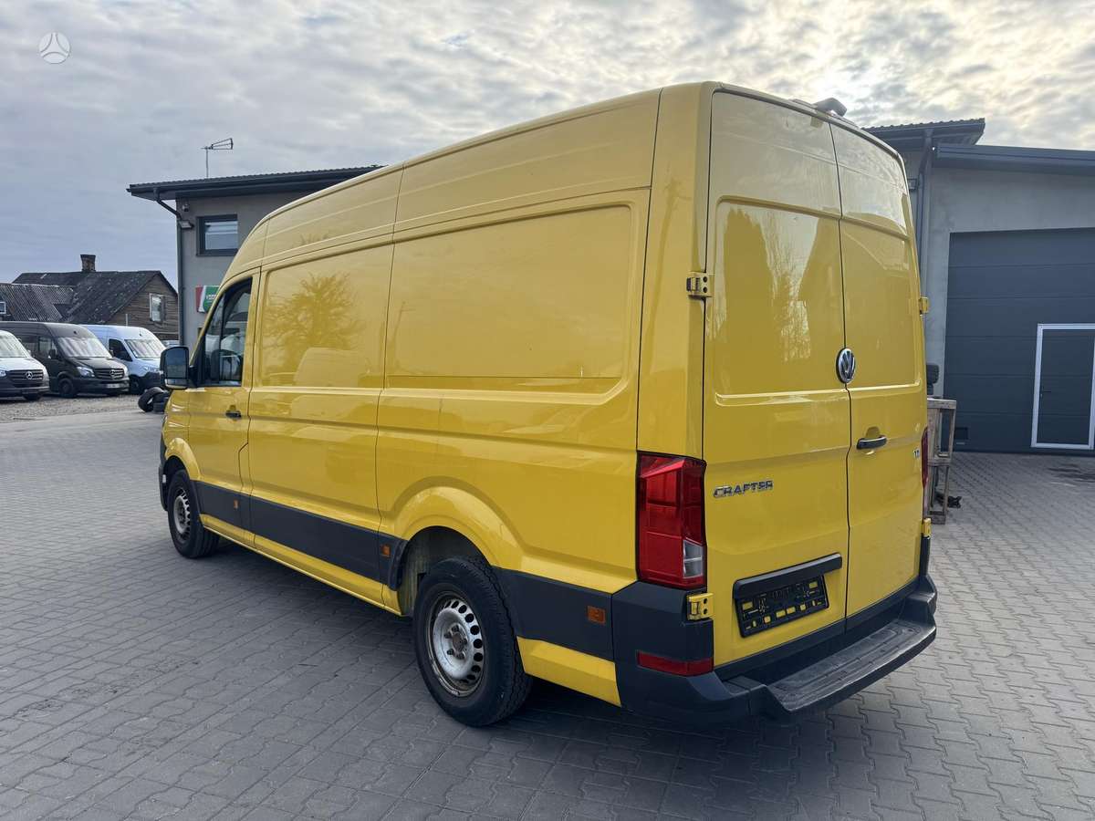 Volkswagen Crafter, cargo vans