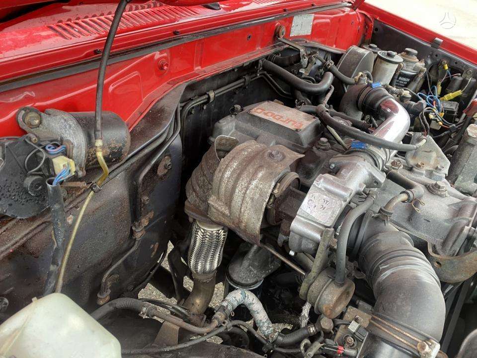 Toyota Land Cruiser - 12