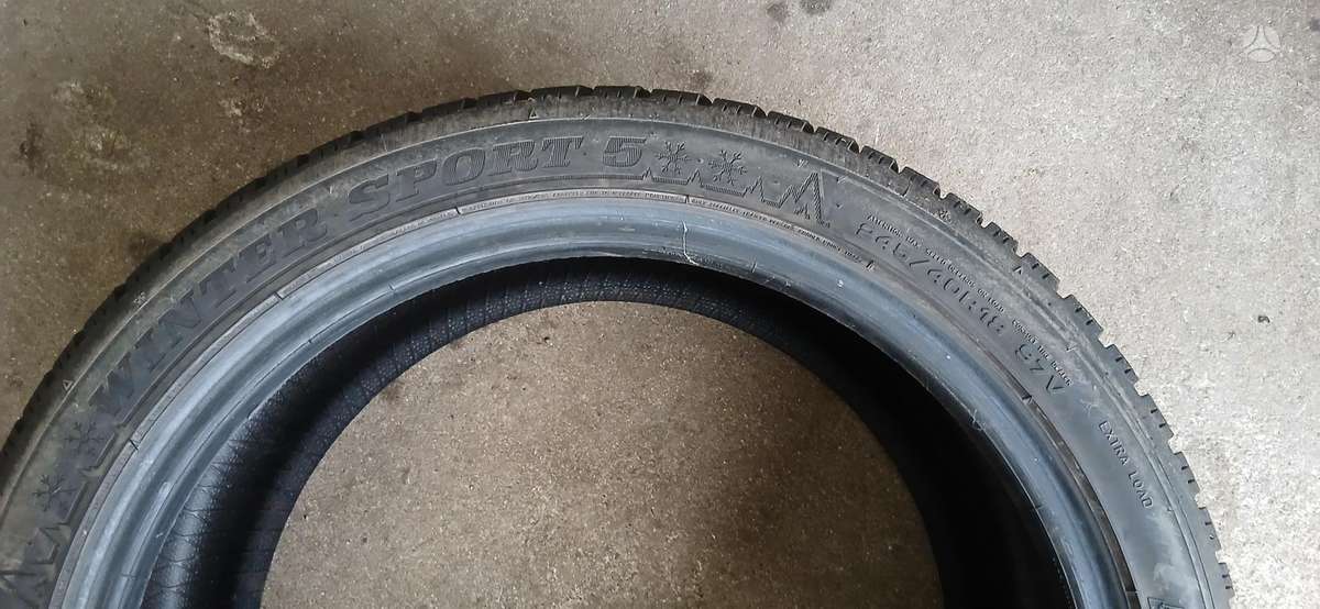 Dunlop, žieminės 245/40 R18
