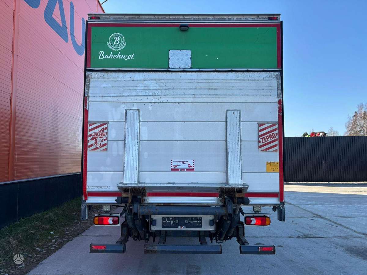 Volvo FL 250 4x2, box trucks / box vans