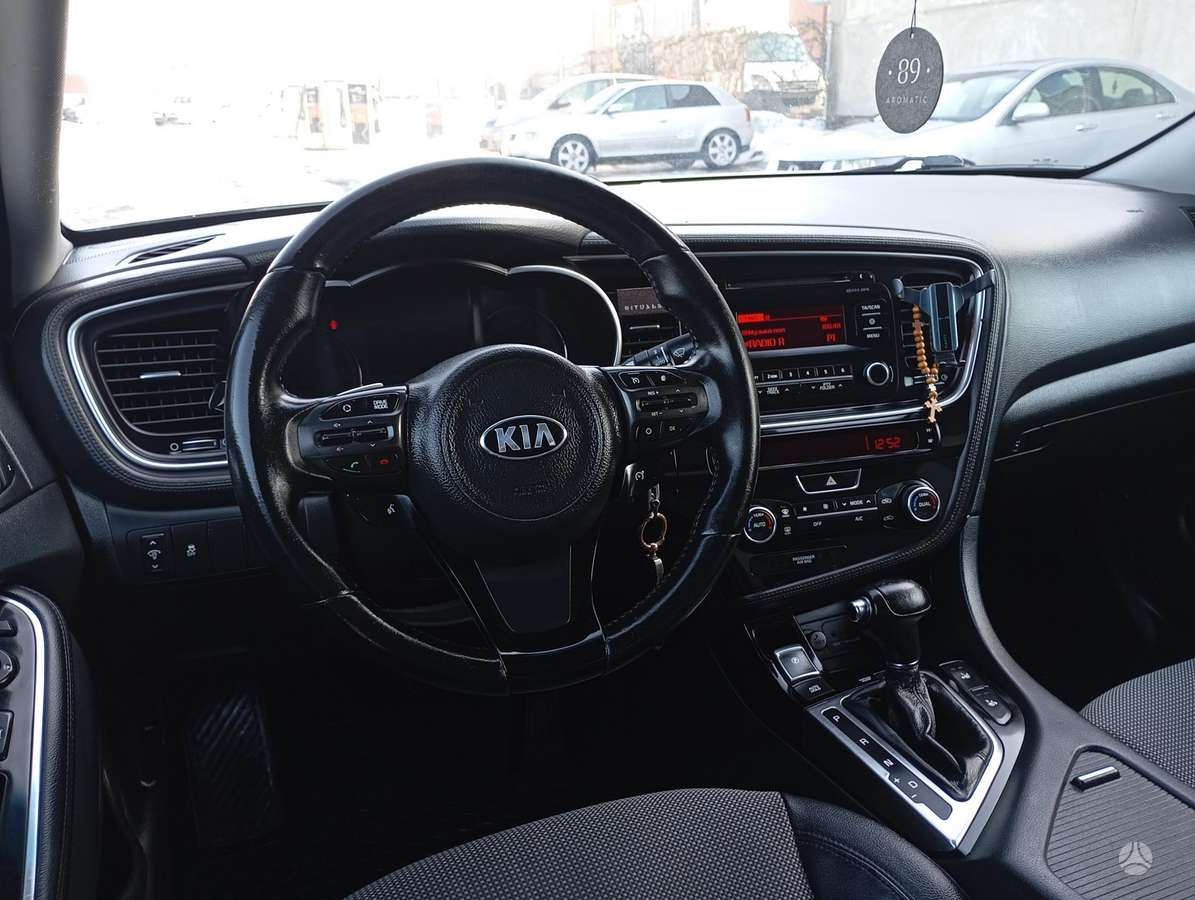 Kia Optima, 1.7 l., sedanas