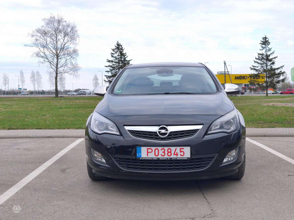 Opel Astra, 2.0 l., Хэтчбек