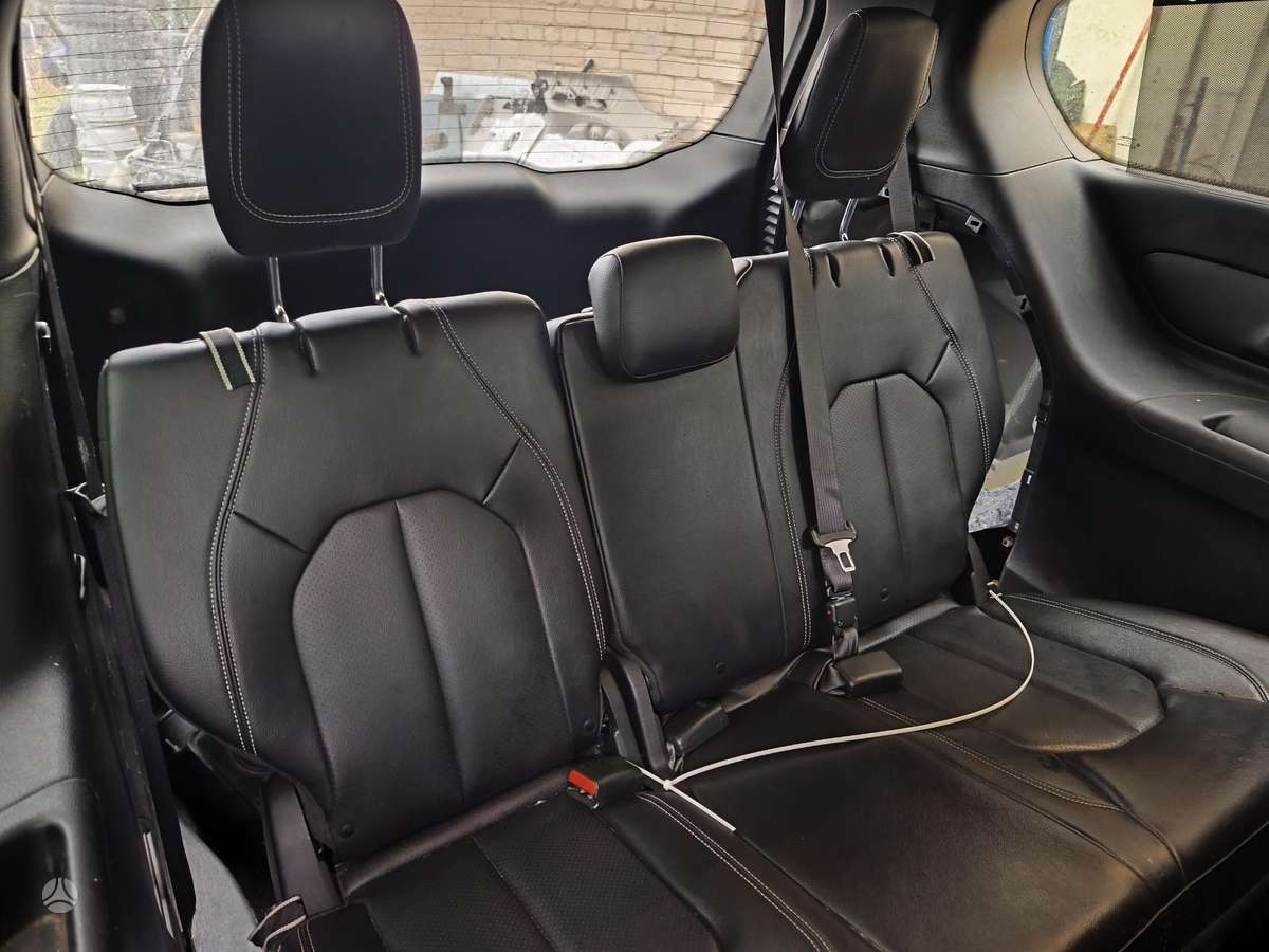 Chrysler Pacifica