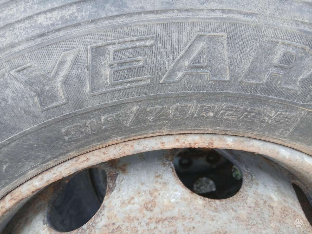 Goodyear, всесезонные 315/70 R22,5