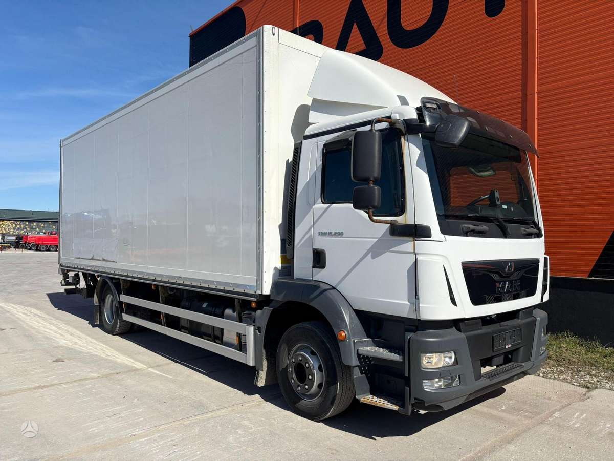 MAN TGM 15.290 4x2, box trucks / box vans