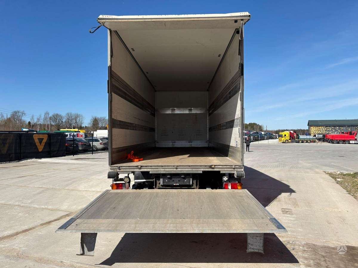 MAN TGM 15.290 4x2, box trucks / box vans