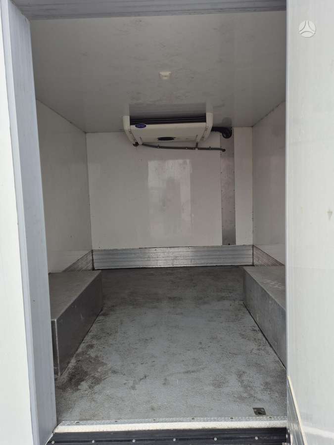 Renault Trafic, šaldytuvai