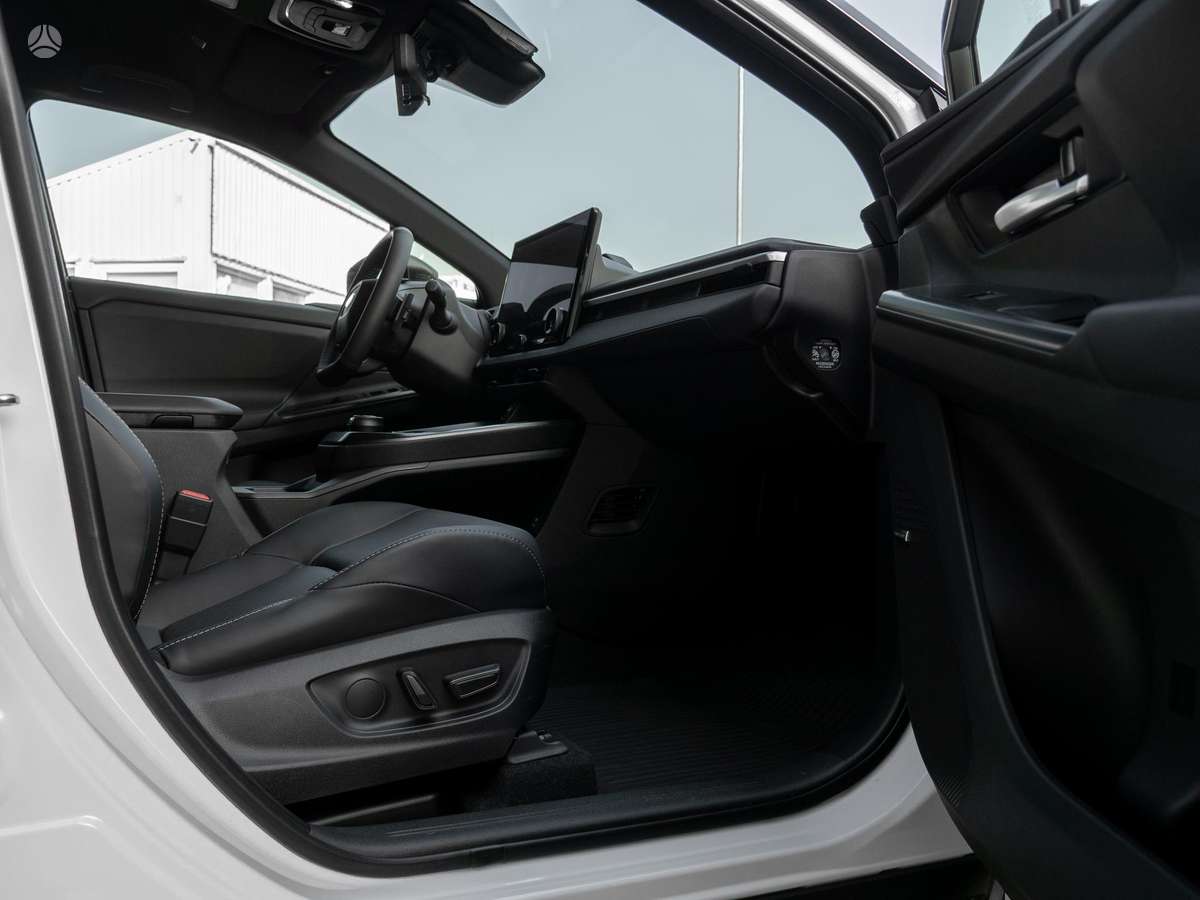 Subaru Solterra - 11