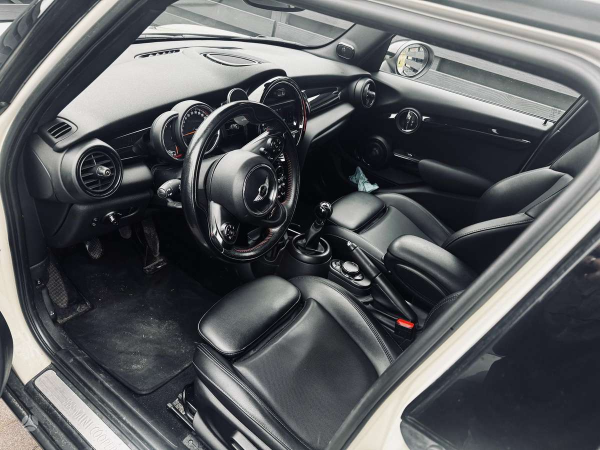 Mini Cooper S, 2.0 l., hatchback