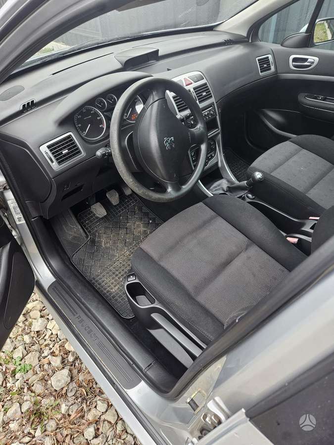 Peugeot 307