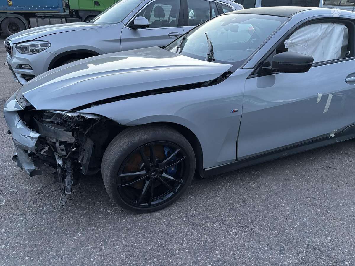 BMW M440, 3.0 l., coupe