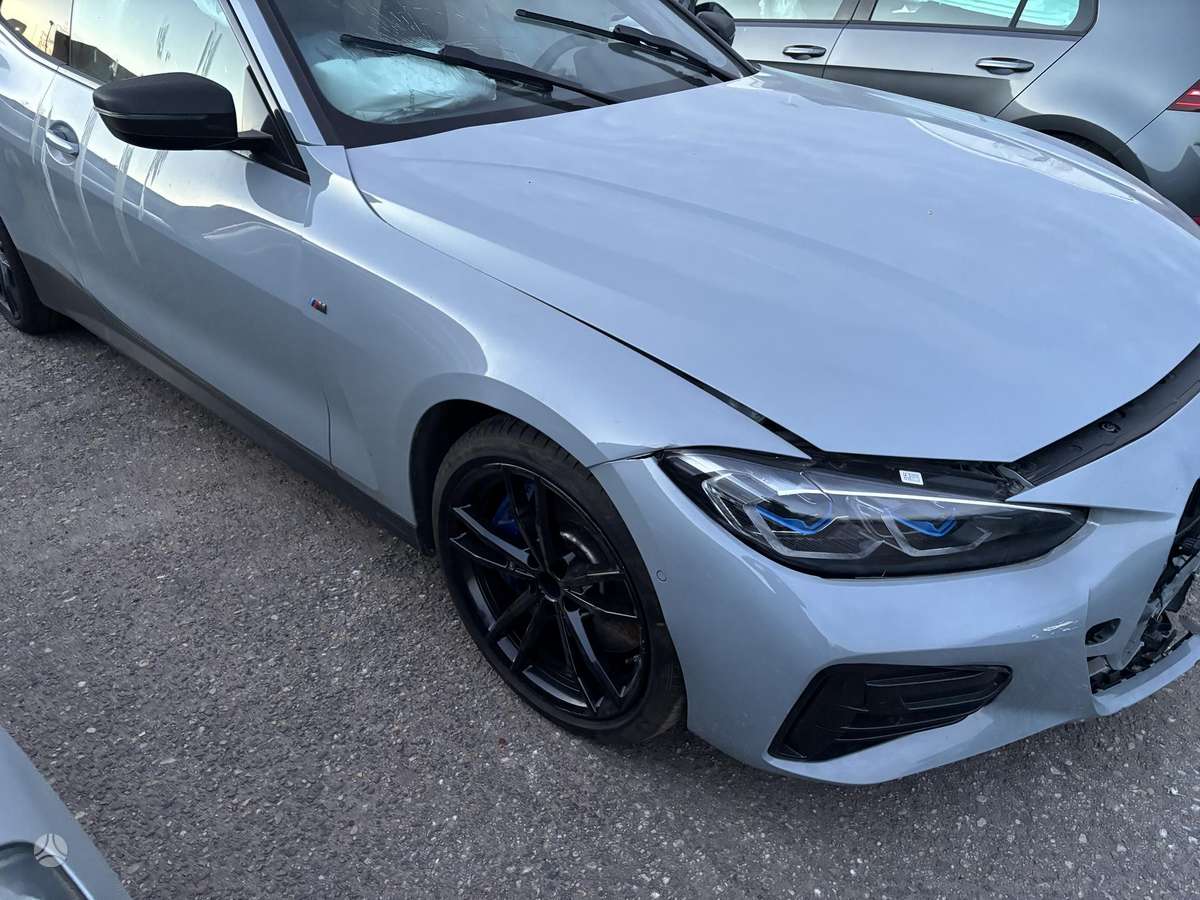 BMW M440, 3.0 l., coupe