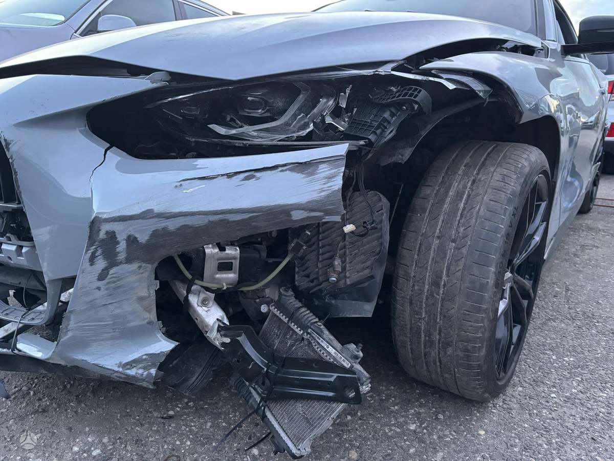 BMW M440, 3.0 l., coupe