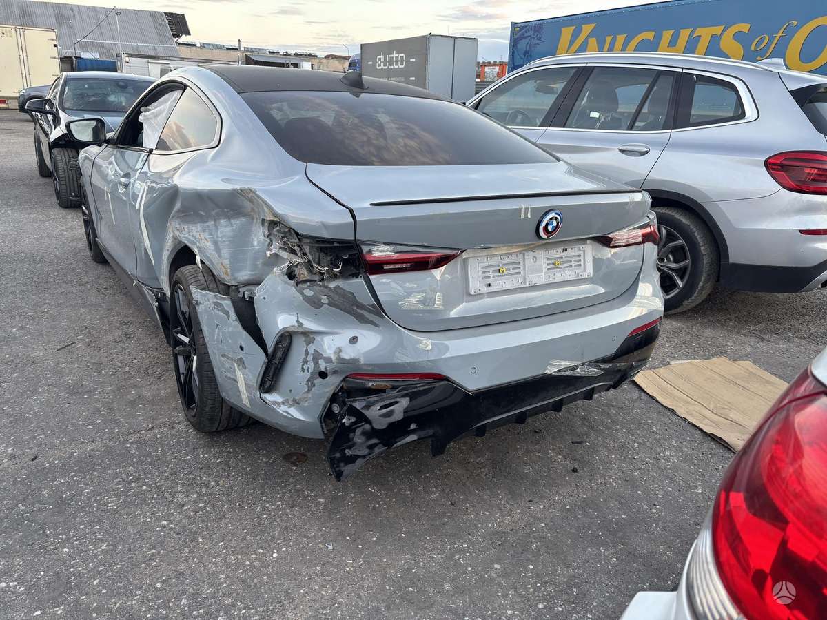 BMW M440, 3.0 l., coupe