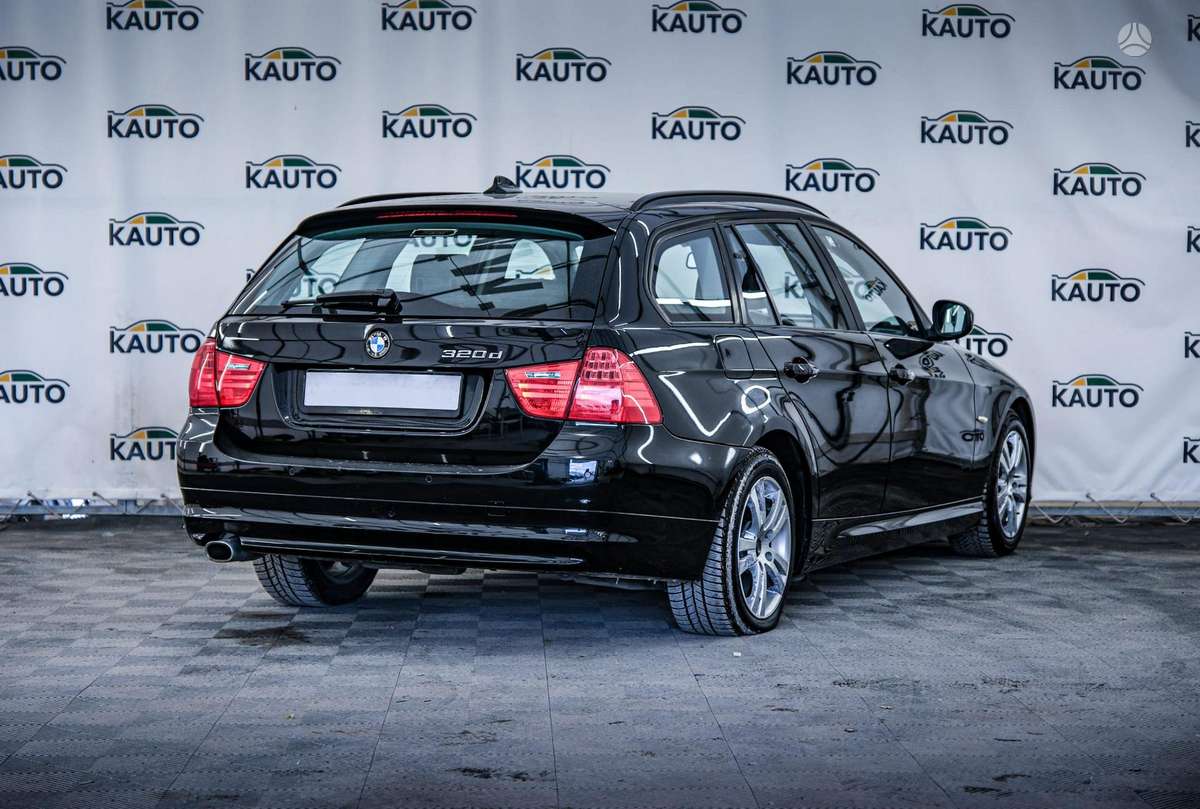 BMW 320, 2.0 l., Универсал