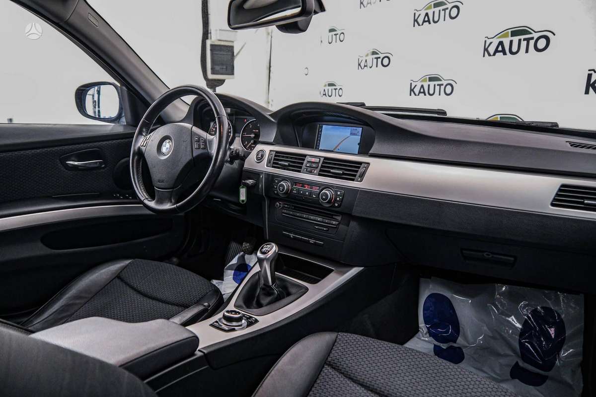 BMW 320, 2.0 l., Универсал