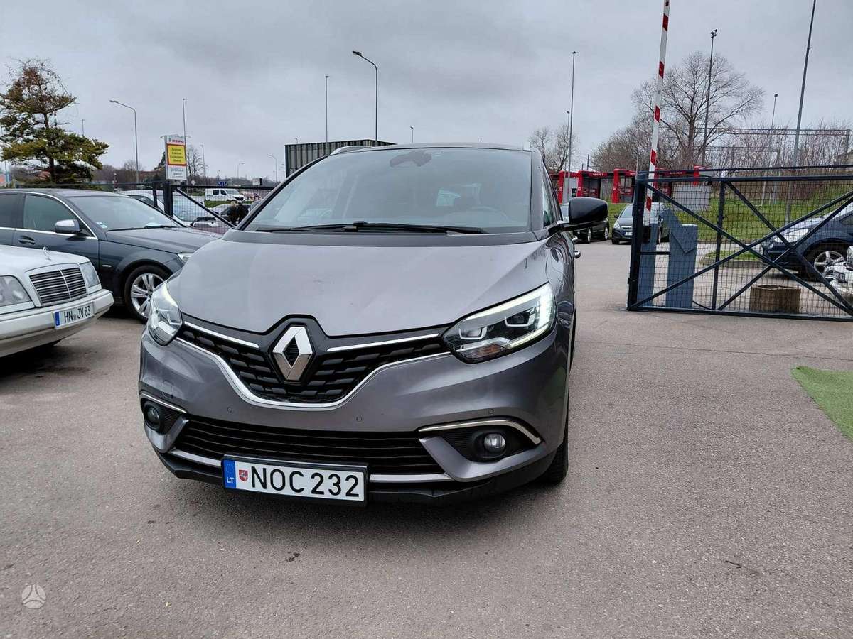 Renault Grand Scenic - 4