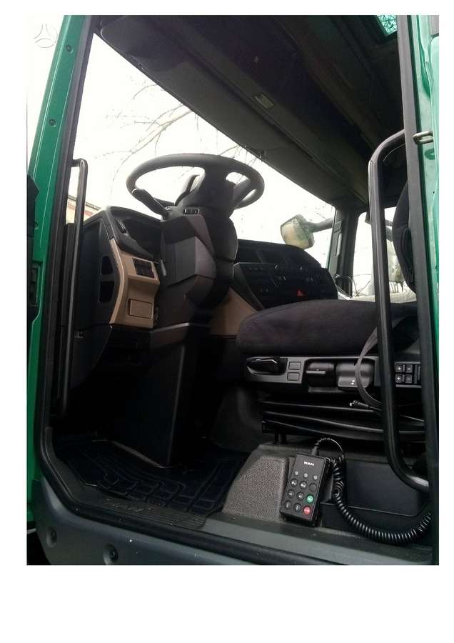 MAN TGX 18.470 Mega, double sleeper