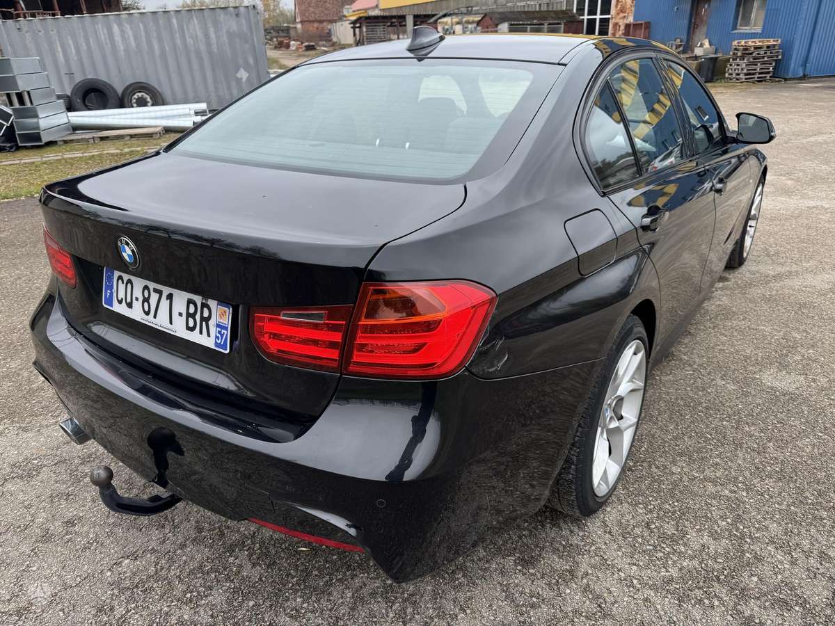 BMW 320, 2.0 l., Седан