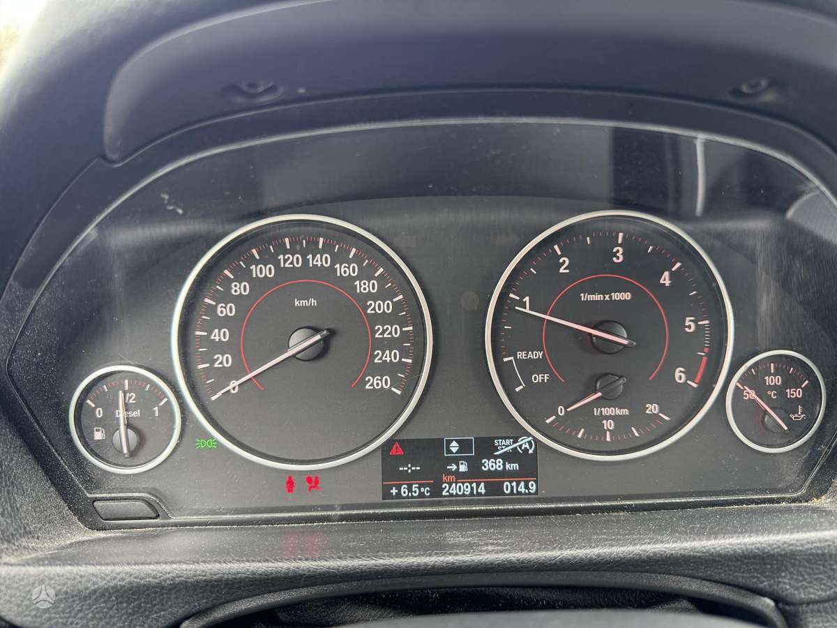 BMW 320, 2.0 l., Седан