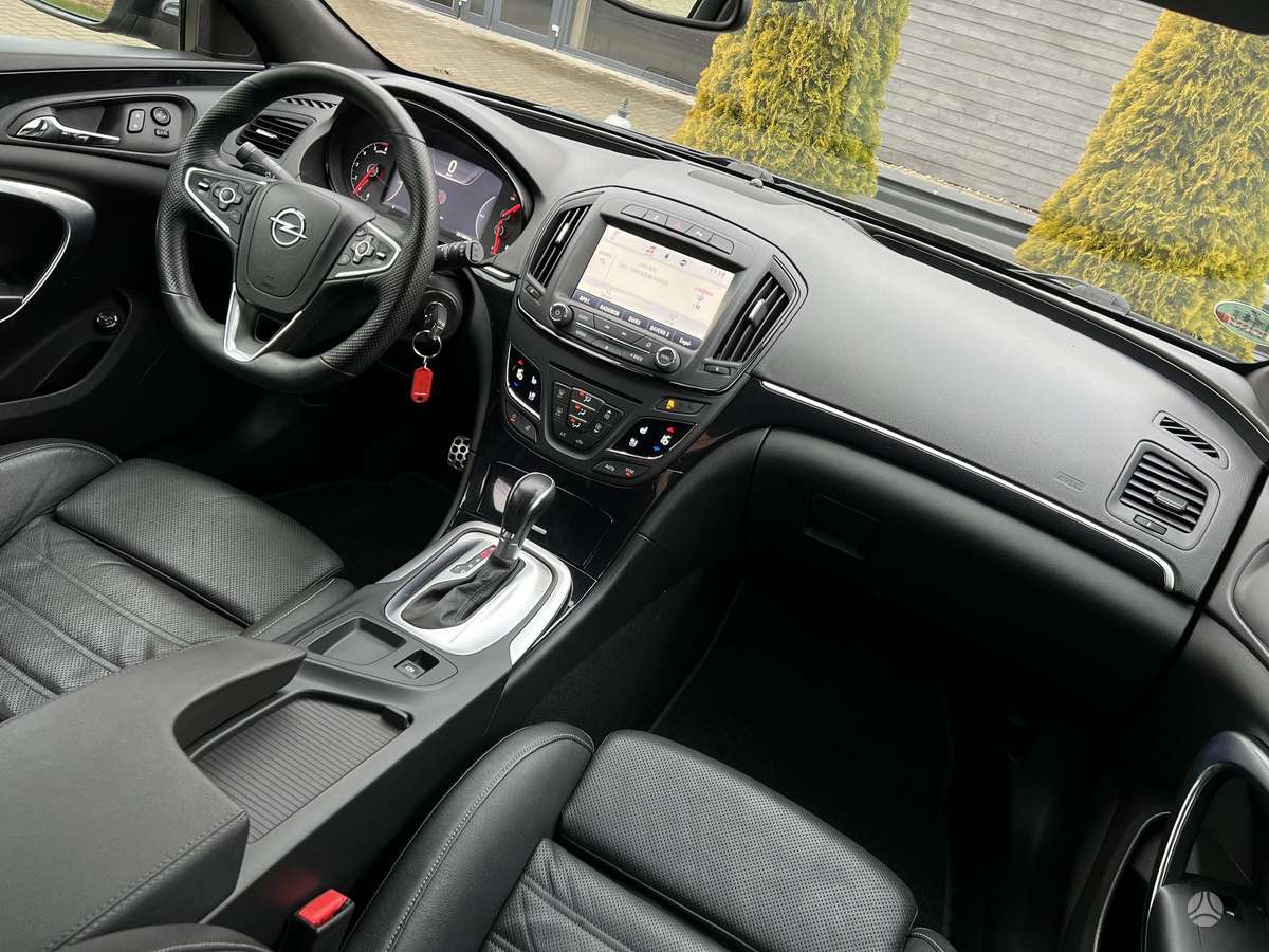 Opel Insignia, 2.0 l., Универсал