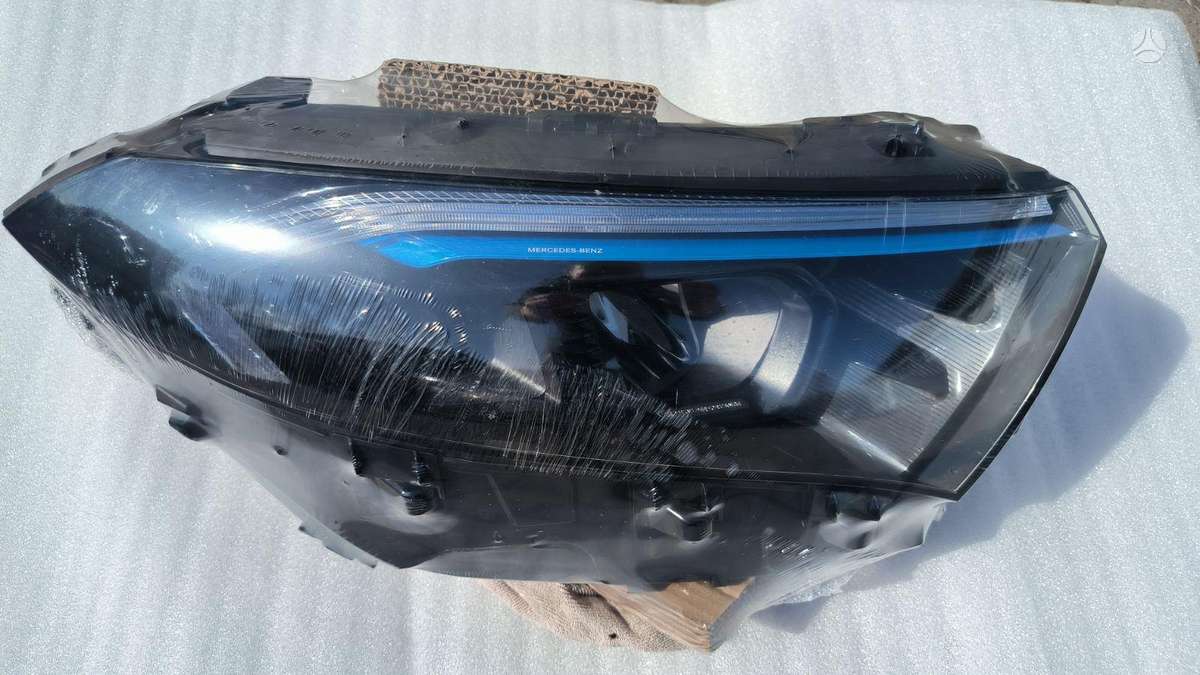 Mercedes-Benz EQB kėbulo dalys