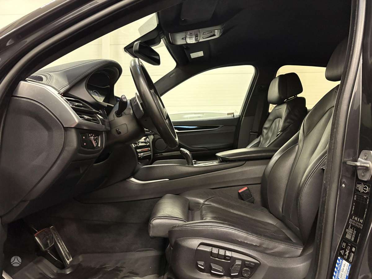 BMW X6, 3.0 l., off-road / crossover