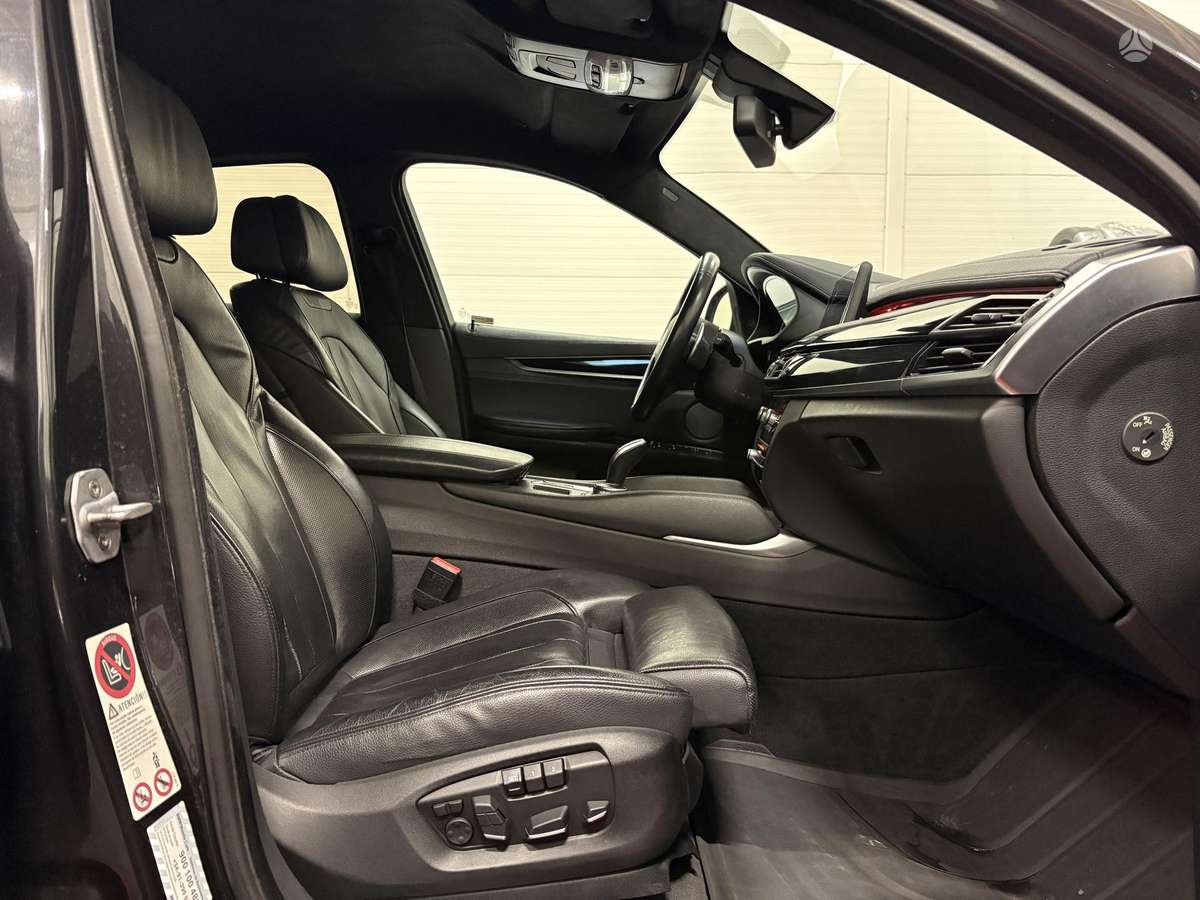BMW X6, 3.0 l., off-road / crossover