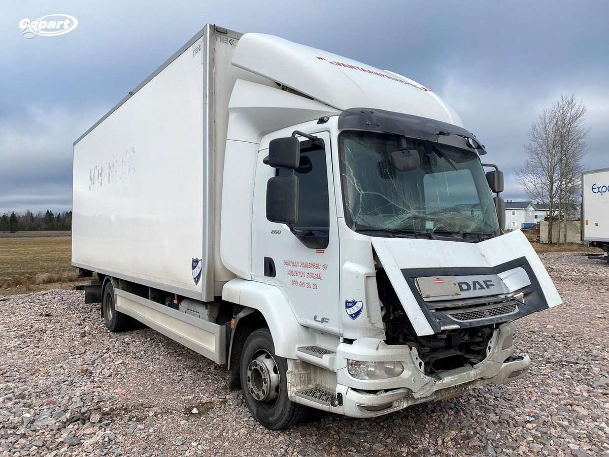 DAF LF 260FA, isothermal trucks