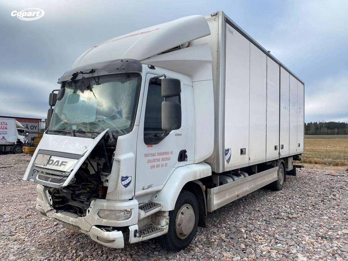 DAF LF 260FA, isothermal trucks